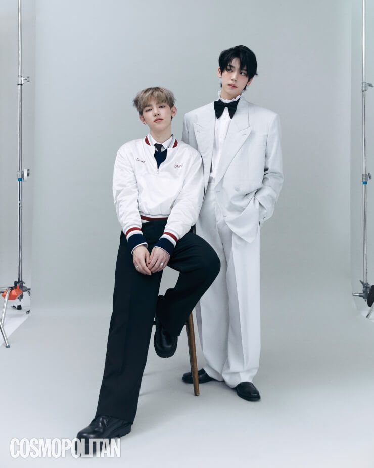 (장하오)하프집업, 니트 톱, 셔츠, 타이, 팬츠, 슈즈 모두 지방시. 귀고리, 반지 모두 쿼르코어. (한유진)재킷, 팬츠, 슈즈 모두 지방시. 셔츠, 보타이 스타일리스트 소장품.