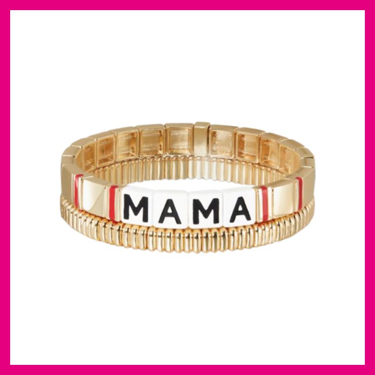 록산느 애슐린의 ‘MAMA’ 브레이슬릿.