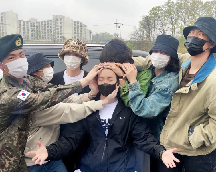 인스타그램 @jin