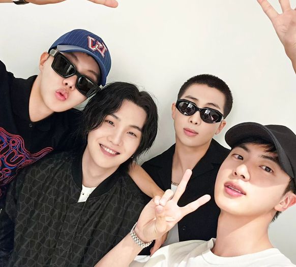 인스타그램 @jin