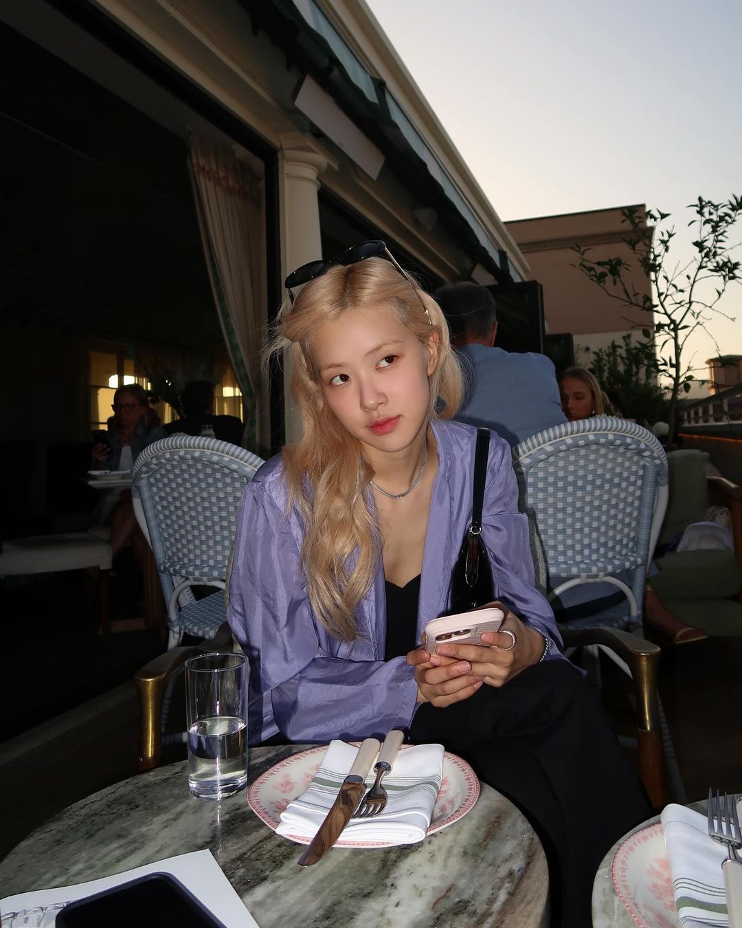 인스타그램 @roses_are_rosie