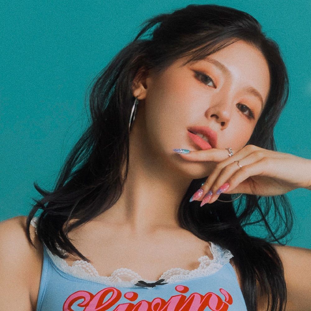 인스타그램 @official_g_i_dle 
