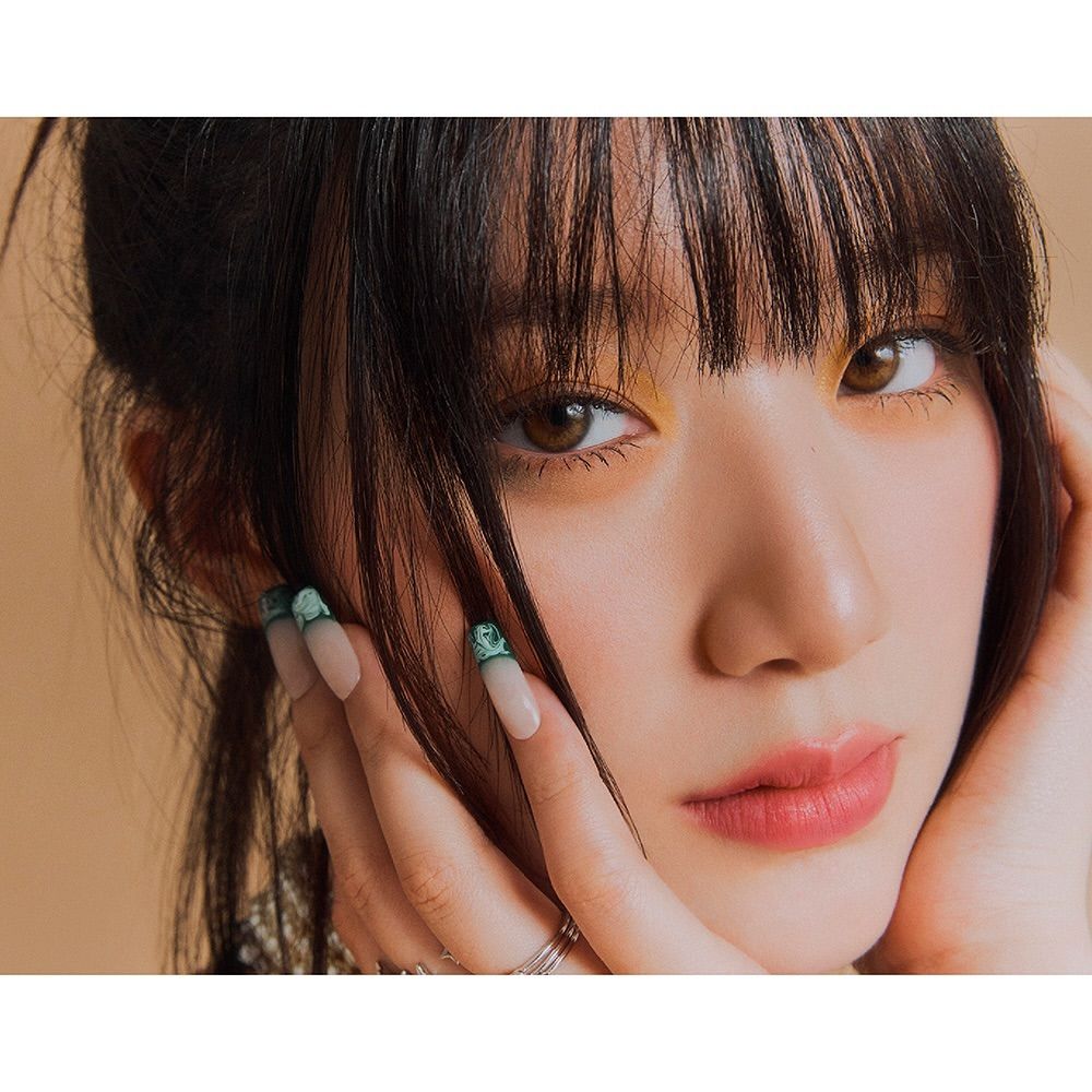 인스타그램 @official_g_i_dle 