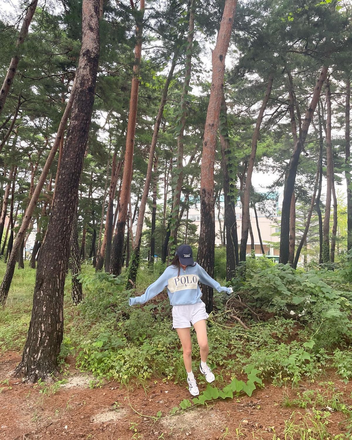 크리스탈 인스타그램 @vousmevoyez