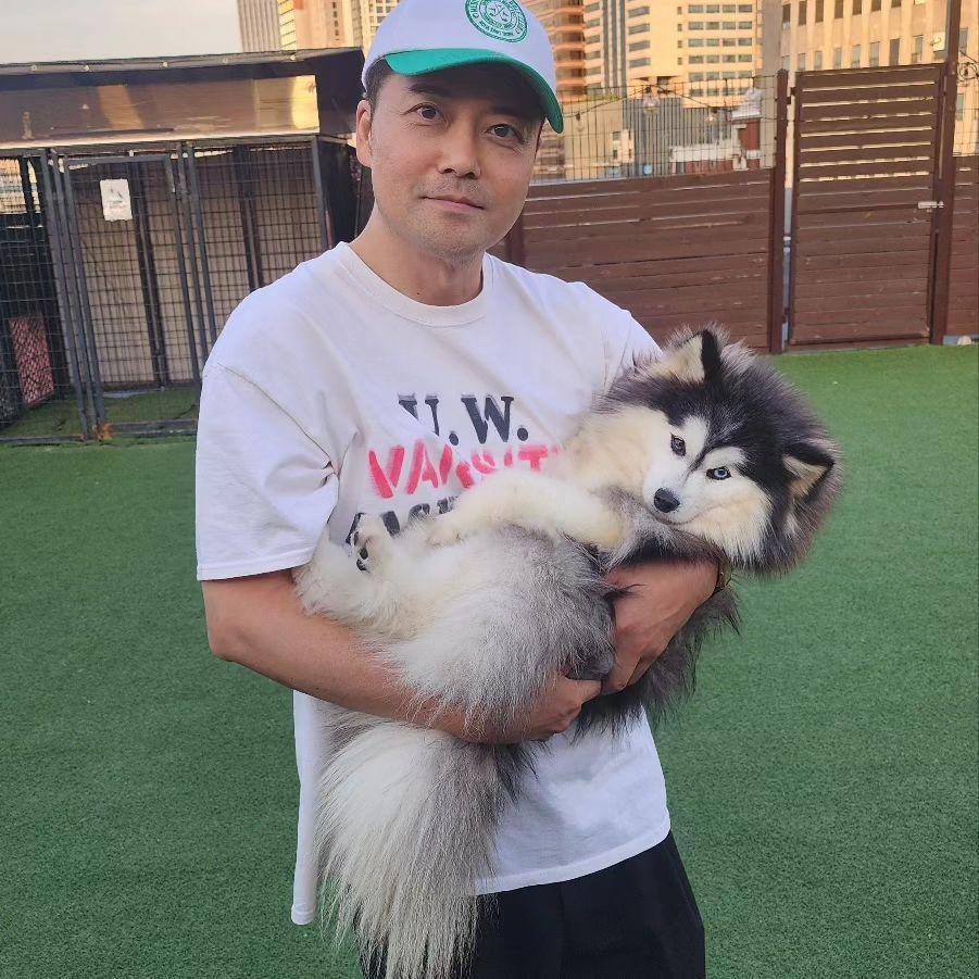 인스타그램 @junhyunmoo
