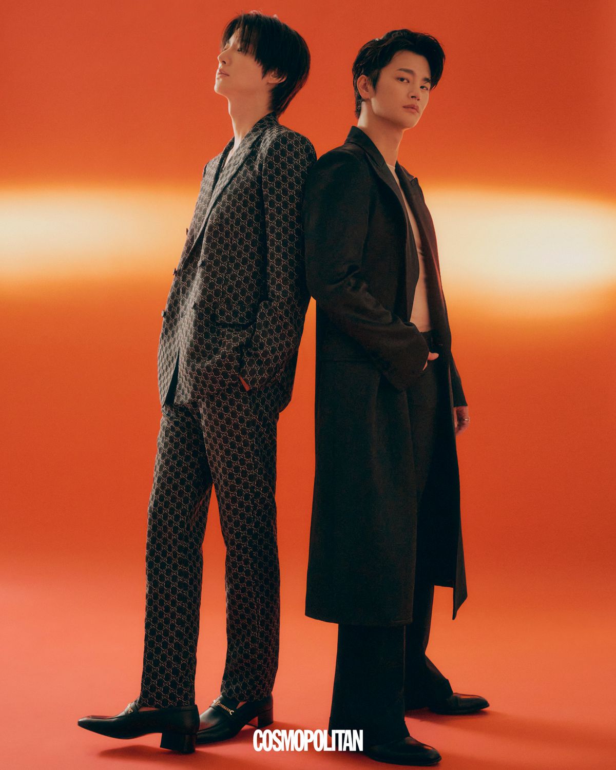 (안재현)재킷, 베스트, 팬츠 모두 Gucci. 슈즈 Christian Louboutin. (서인국)코트 Kimseoryong. 이너 톱 Wooyoungmi. 벨 에포크 링 Damiani. 크로스 링 Dolce&Gabbana. 슈즈 Saint Laurent by Anthony Vaccarello. 팬츠 스타일리스트 소장품.