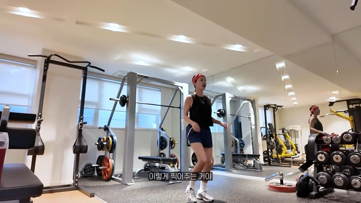 유튜브 <Umaizing 엄정화TV>