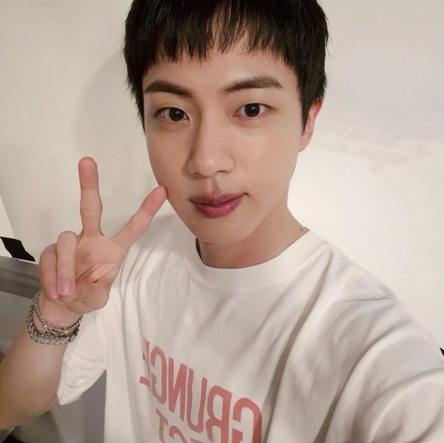 인스타그램 @jin