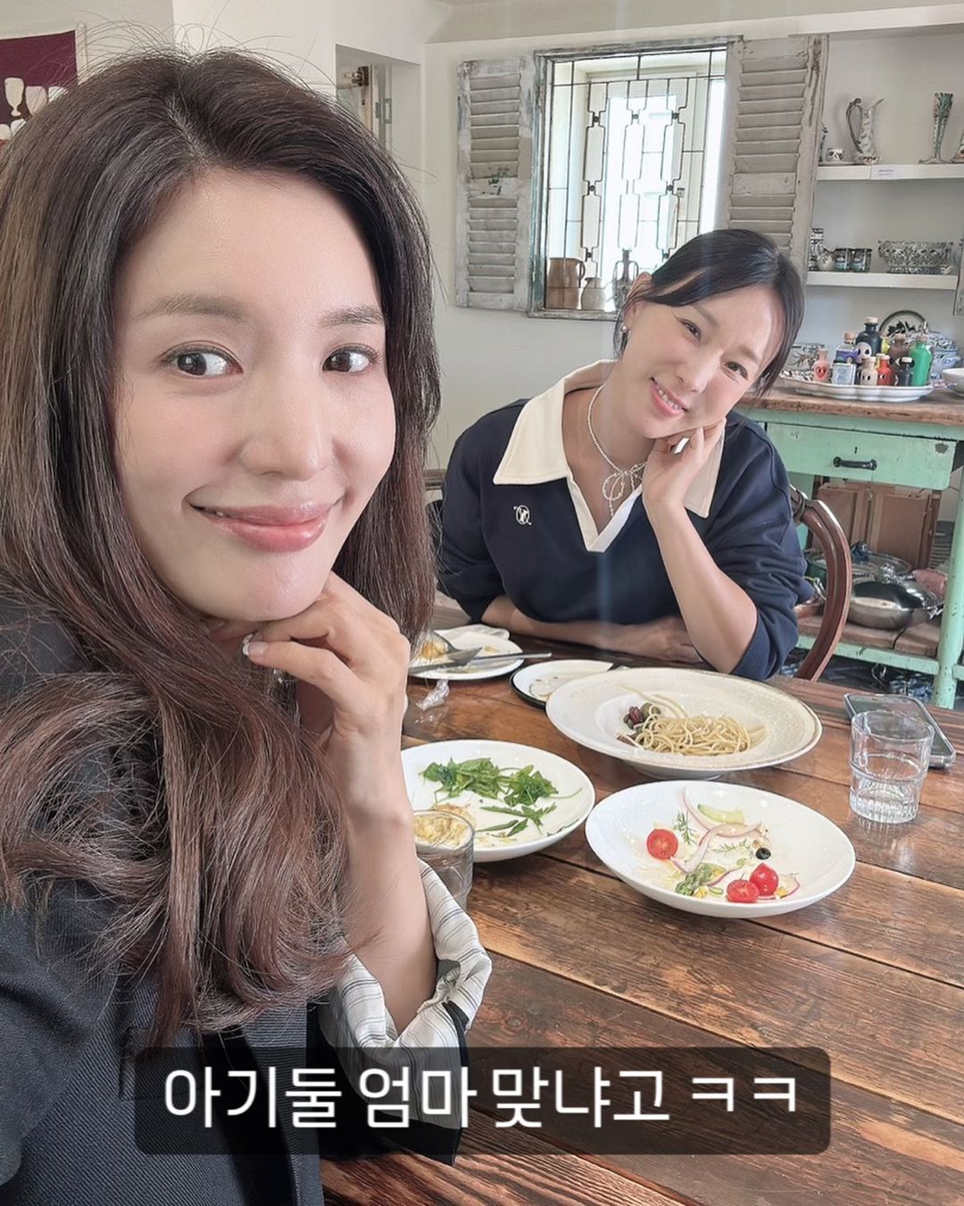 인스타그램 @jihyesharp