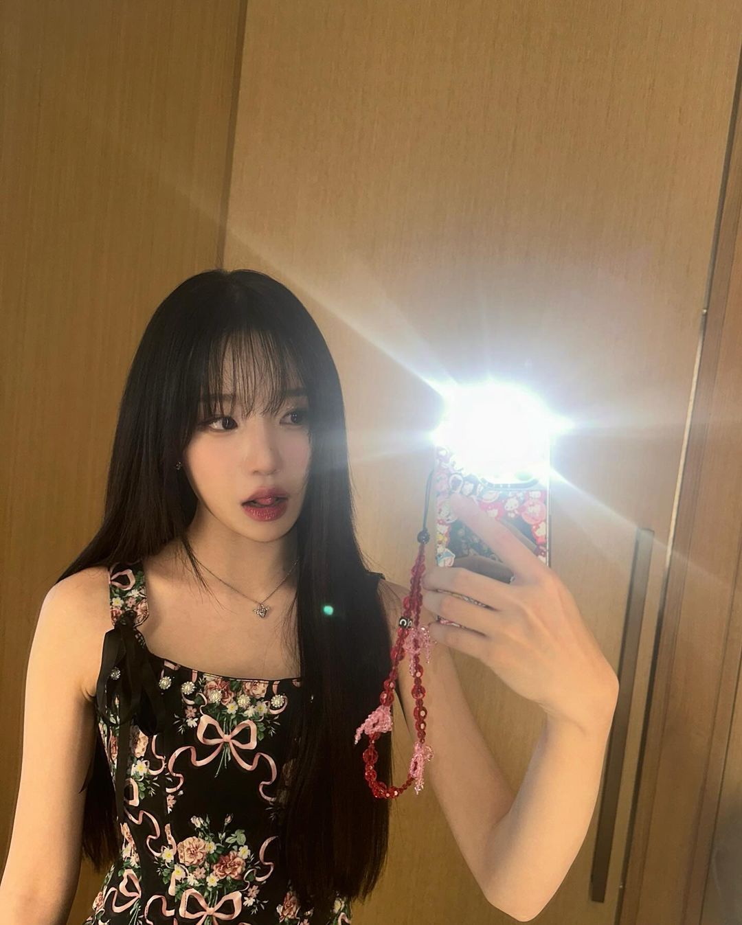 인스타그램 @zo___glasss