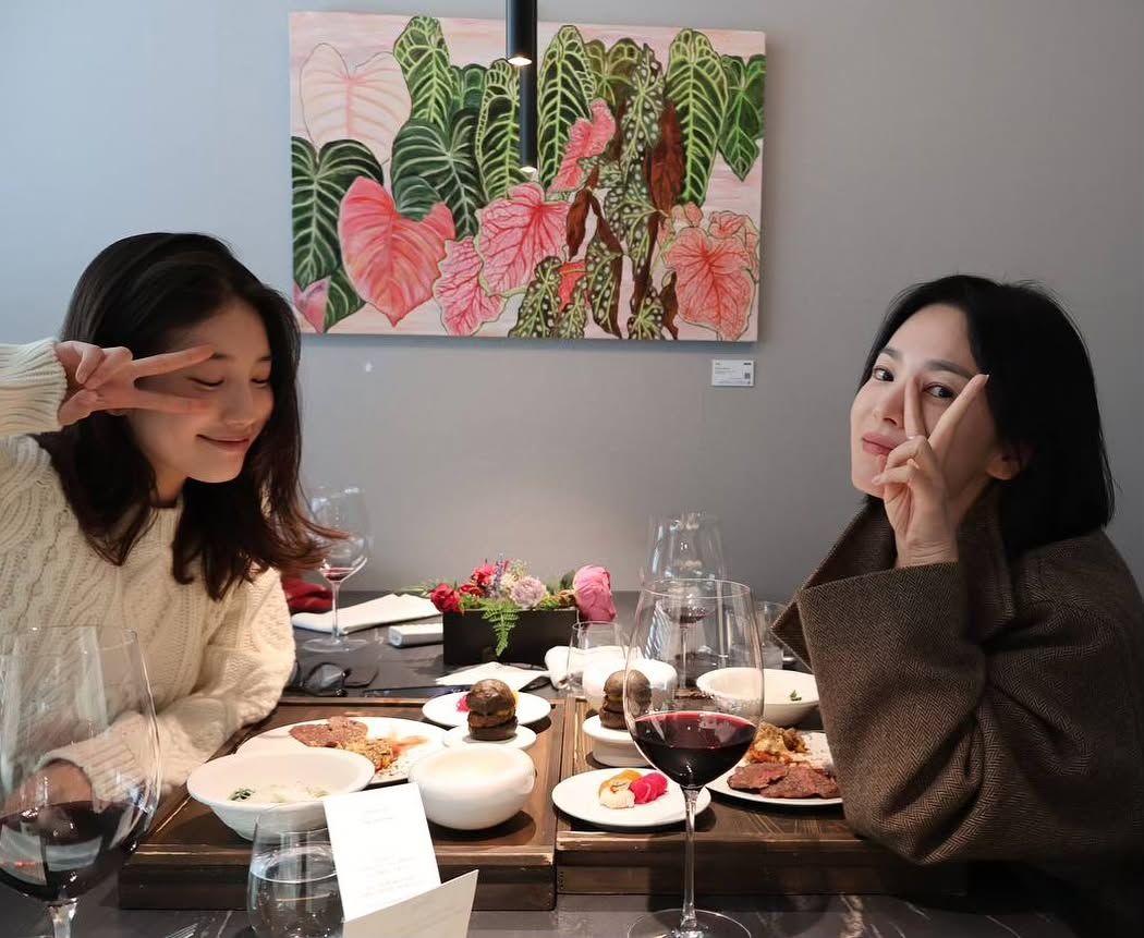 인스타그램 @skuukzky