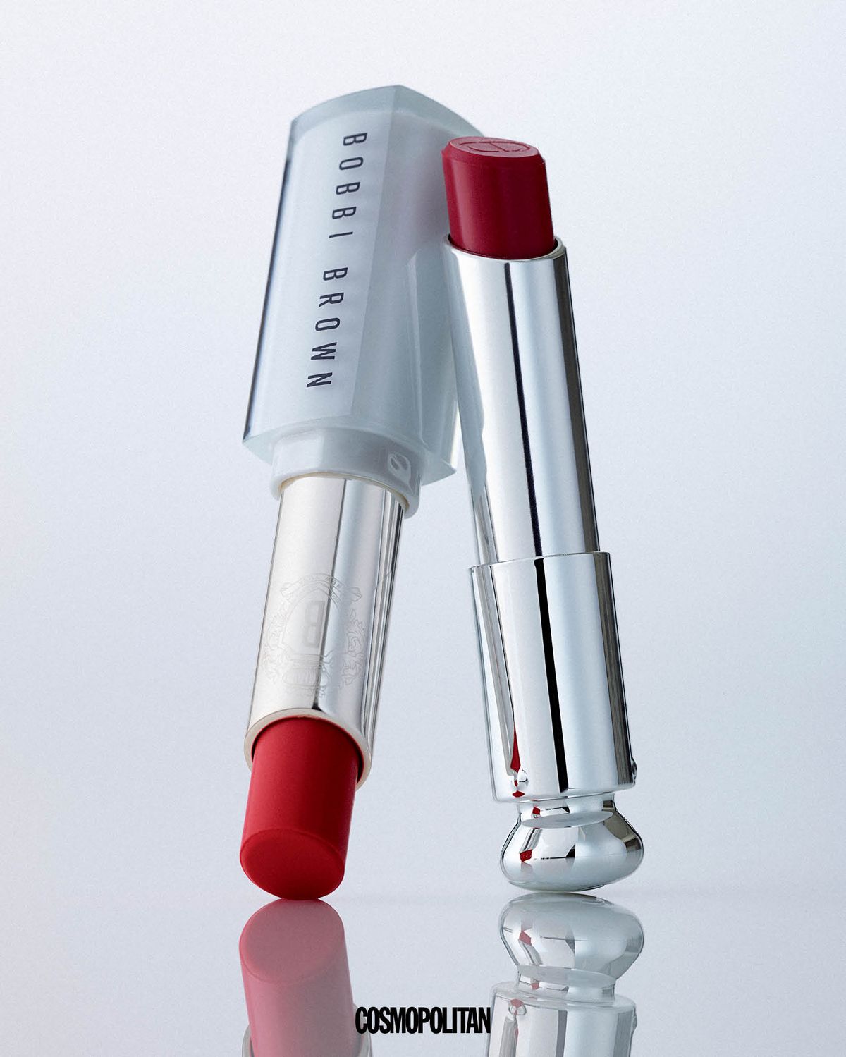 (왼쪽부터)엑스트라 컬러 샤인 서울 블렌드 4만9천원대 Bobbi Brown. 디올 어딕트 립 글로우 #074 젤리 5만원대 Dior Beauty.