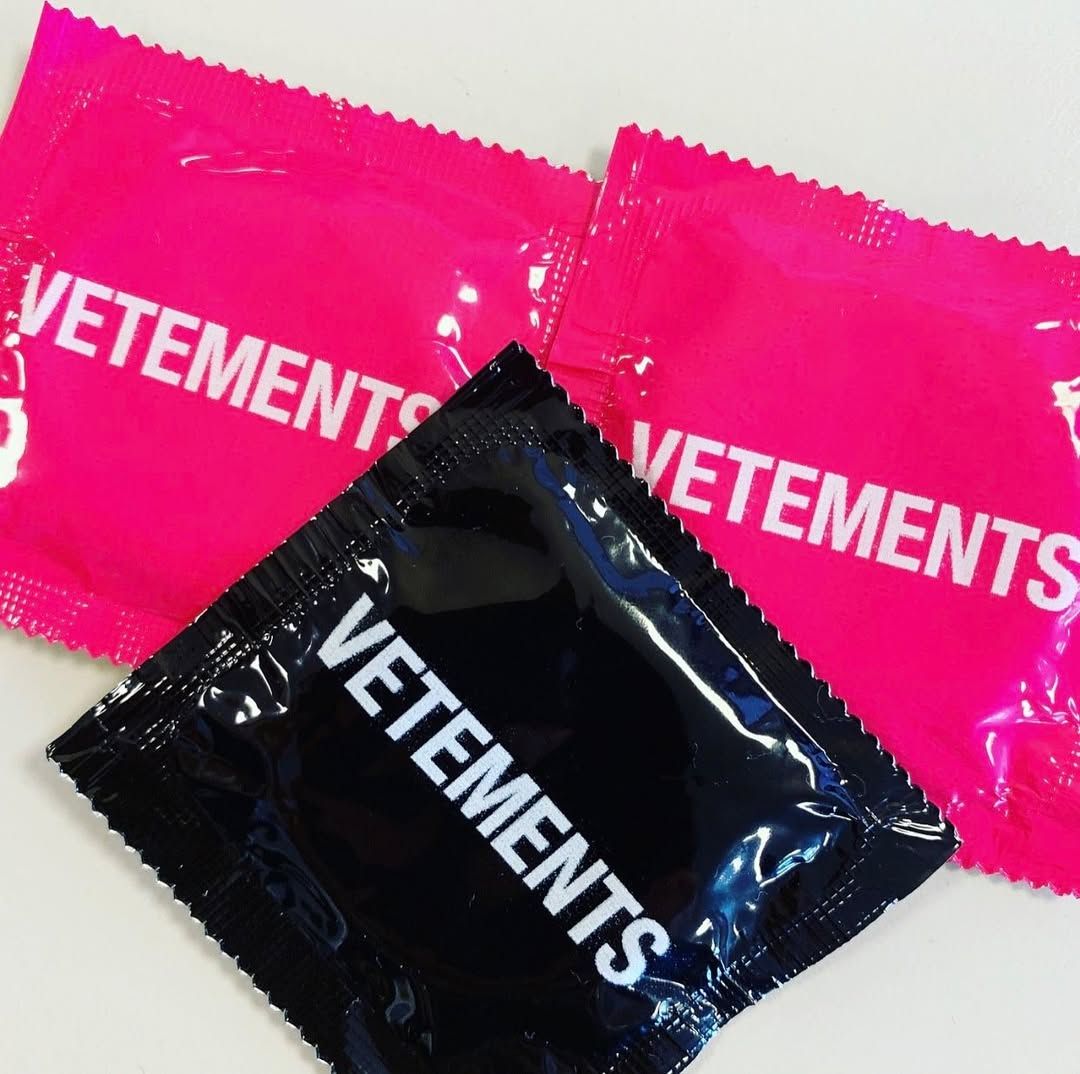 인스타그램 @vetements_official