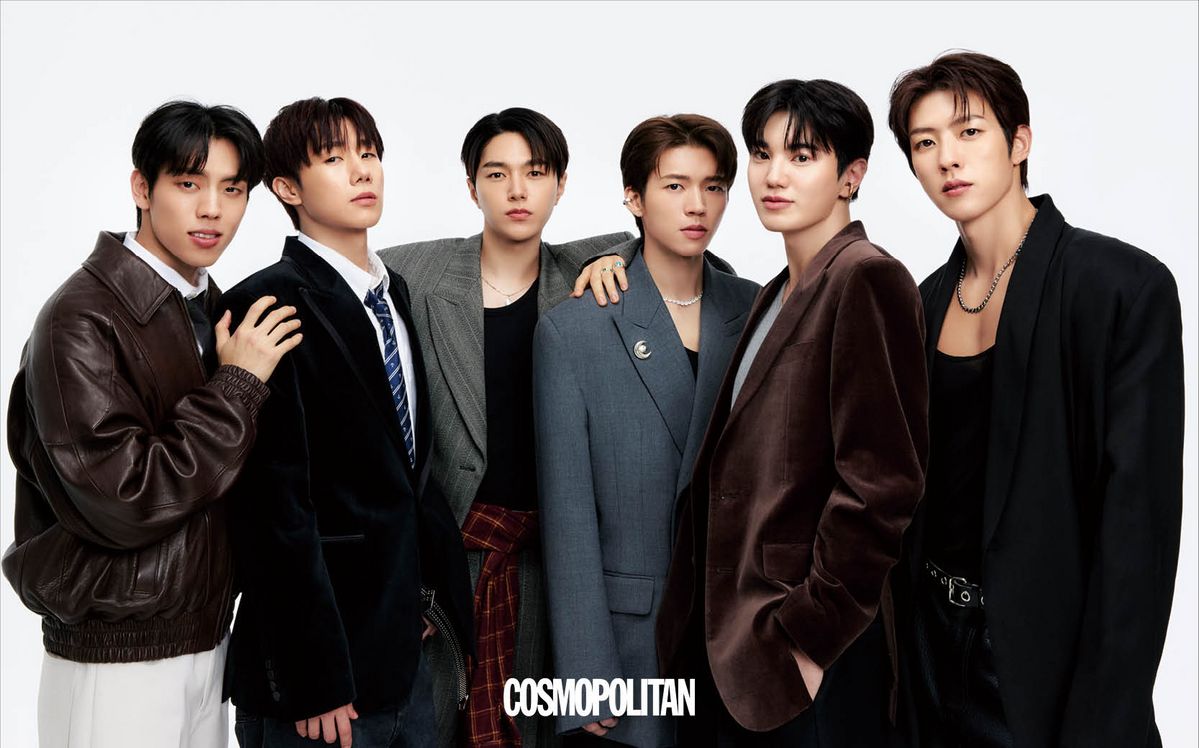 (장동우)레더 블루종 Heonkim. 셔츠, 팬츠, 타이 스타일리스트 소장품. (김성규)재킷 HeonKim. 데님 팬츠 Loewe. 셔츠, 타이, 벨트 스타일리스트 소장품. (엘)재킷, 팬츠 모두 Recto. 반지 모두 Tee Ring Jay. 슬리브리스 톱, 허리에 묶은 체크 셔츠, 목걸이 스타일리스트 소장품. (남우현)재킷, 팬츠 모두 Stu Office. 슬리브리스 톱 Loewe. 이어 커프 Tee Ring Jay. 목걸이 Swarovski. (이성종)재킷 Heonkim. 팬츠 Recto. 이어 커프 Portrait Report. 목걸이 Tee Ring Jay. 슬리브리스 톱 스타일리스트 소장품. (이성열)레더 팬츠 Recto. 목걸이 Swarovski. 재킷, 슬리브리스 톱, 벨트 스타일리스트 소장품.