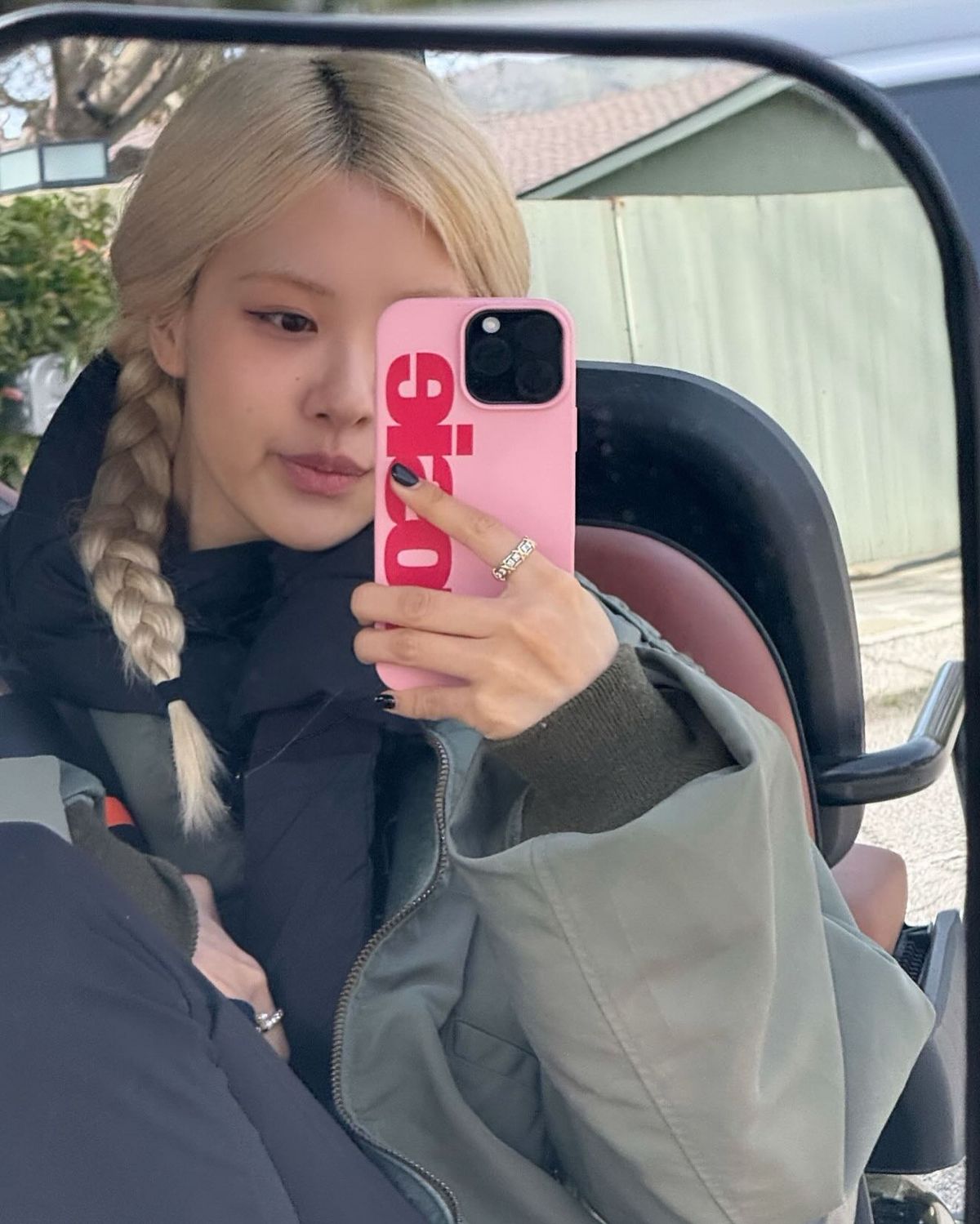 인스타그램 @roses_are_rosie
