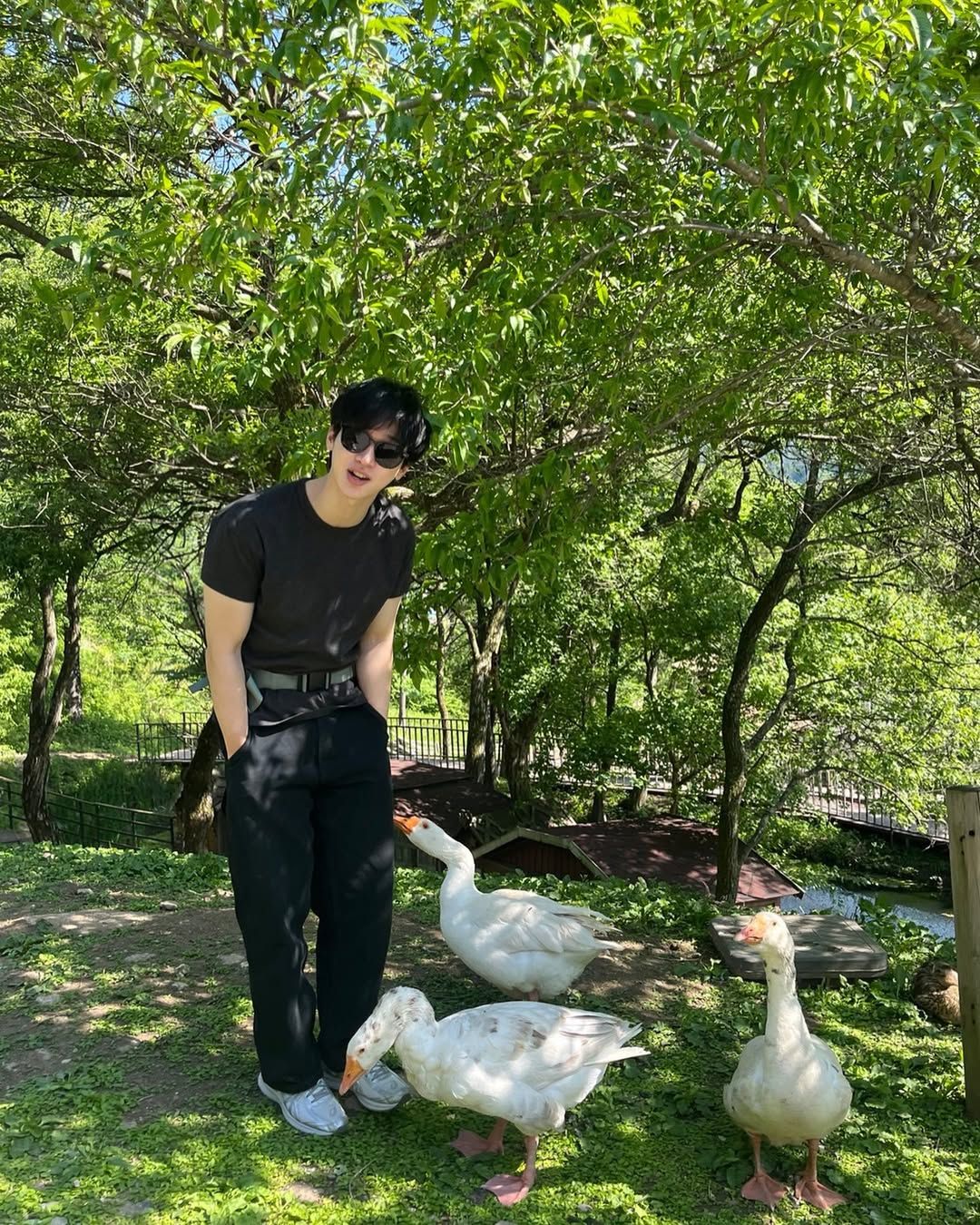 인스타그램 @dongyoon_0712