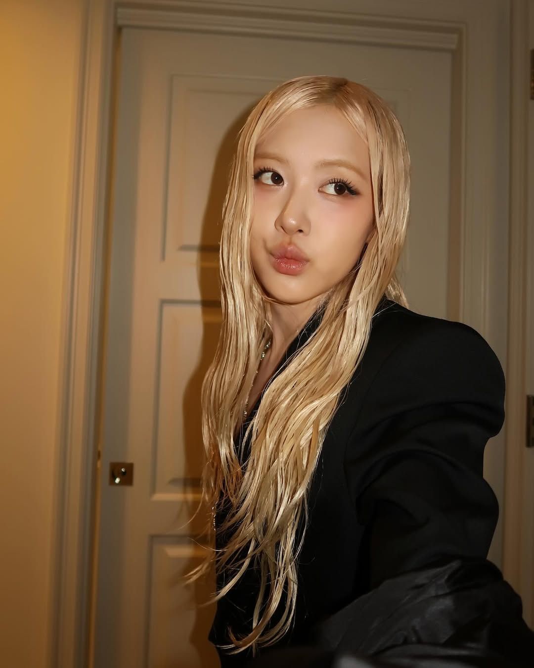 인스타그램 @roses_are_rosie