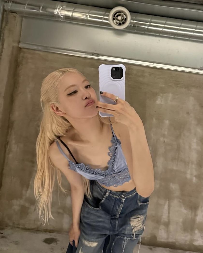 인스타그램 @roses_are_rosie