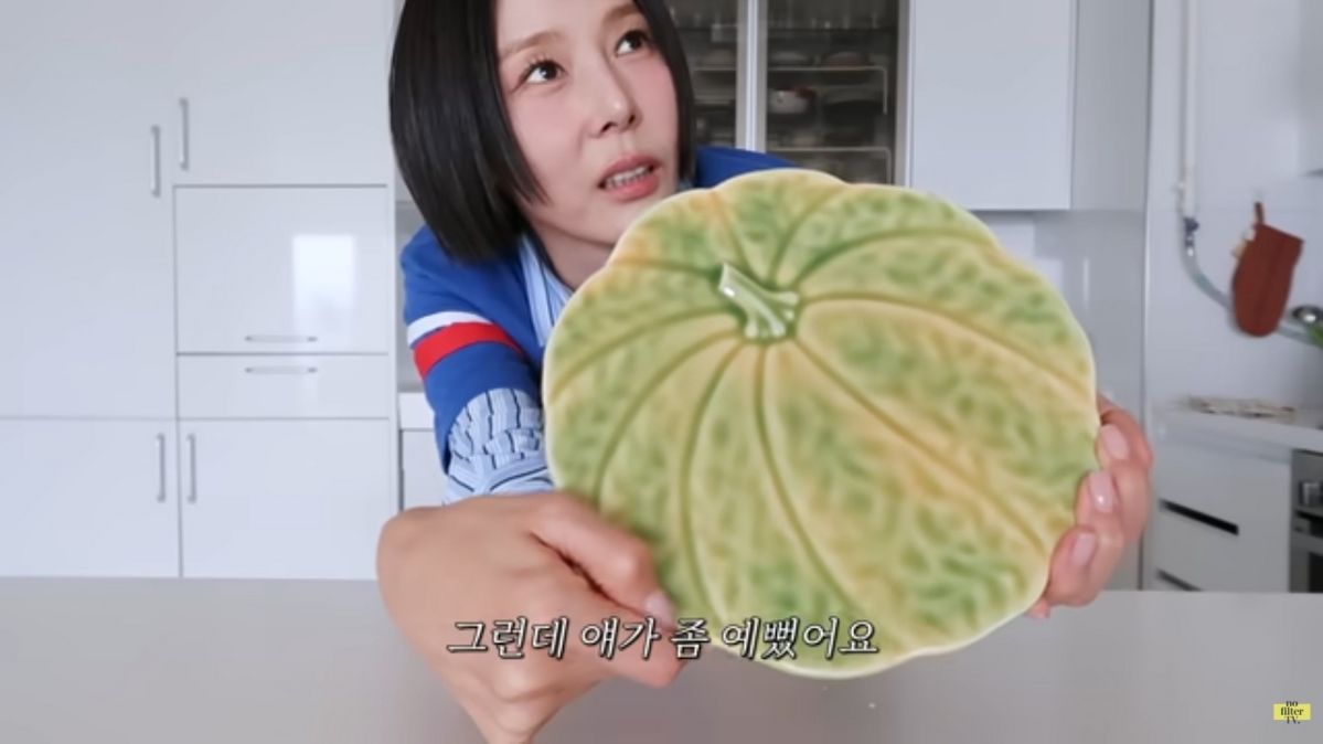 유튜브 <김나영의 노필터티비>