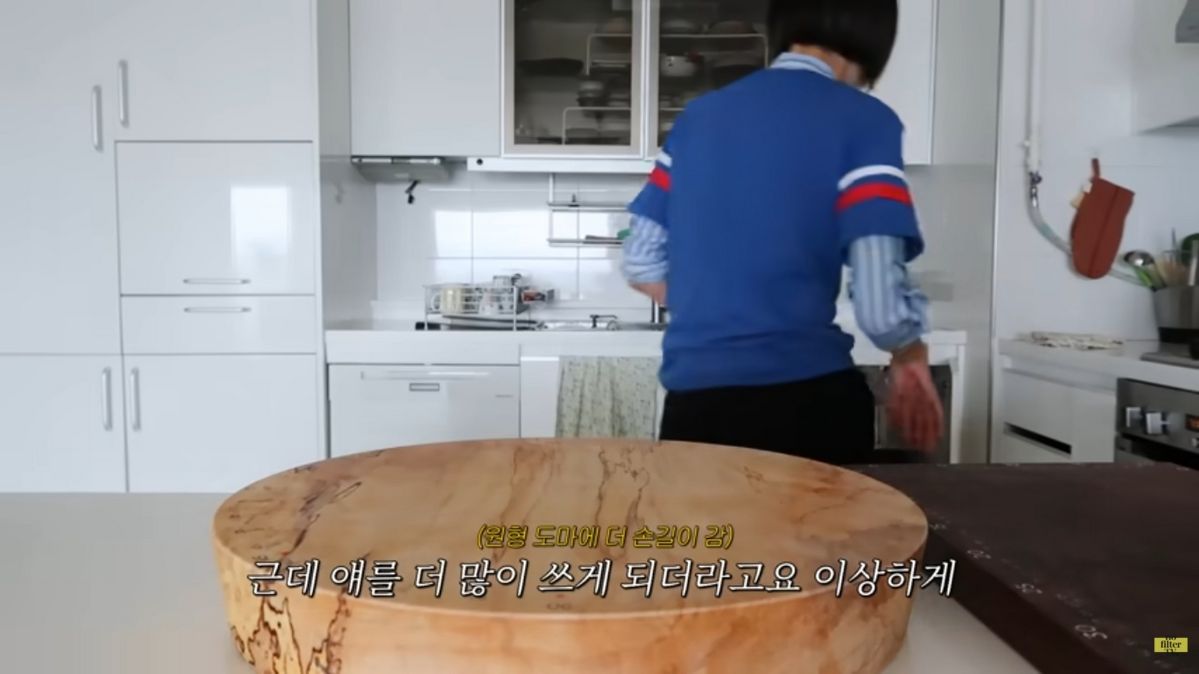 유튜브 <김나영의 노필터티비>