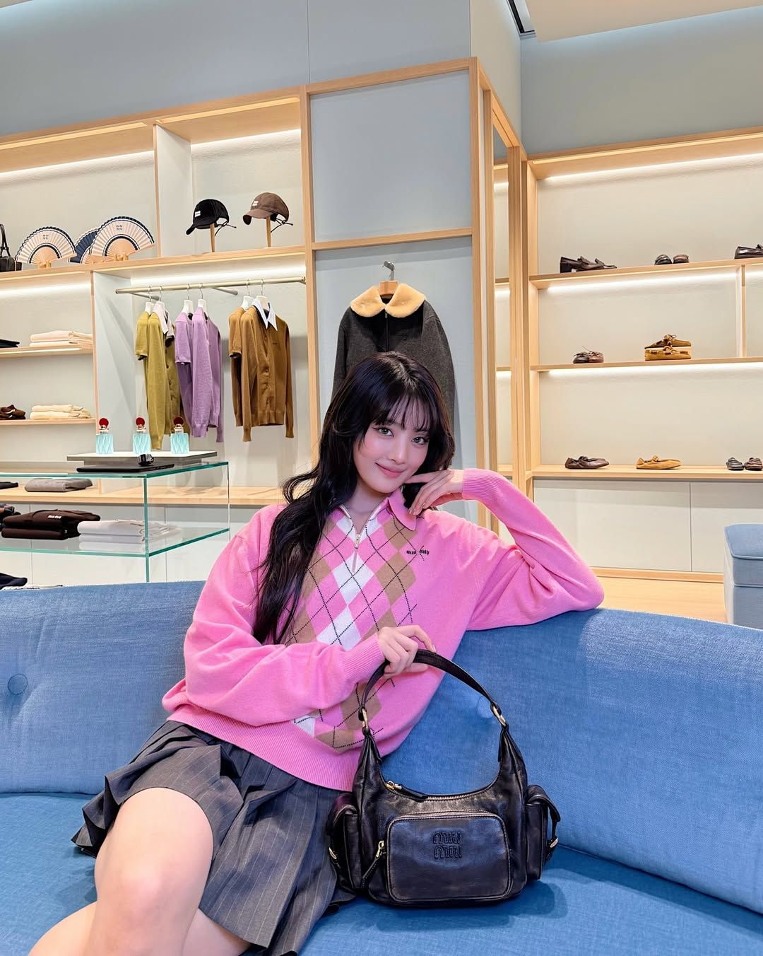 인스타그램 @min.nicha