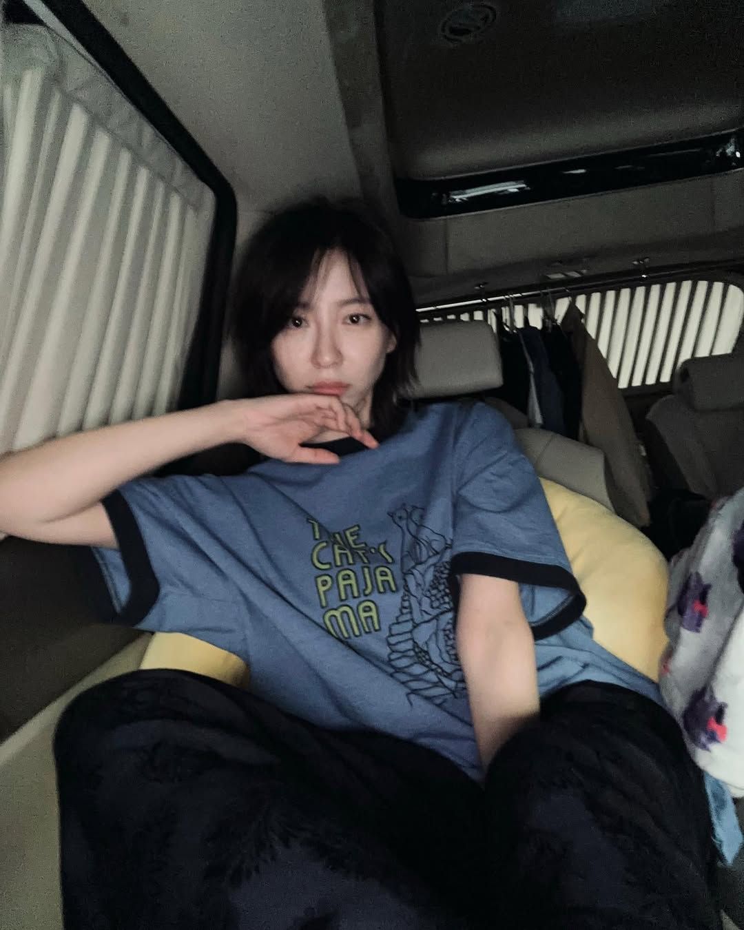톤온톤 패션의 정석을 보여준 박지현. 인스타그램 @voyavivirel