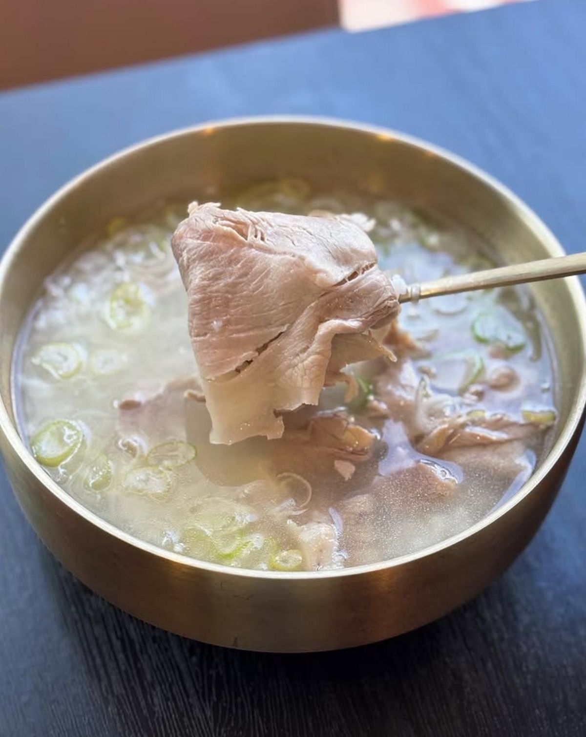 백옥의 돼지 곰탕, 백옥 인스타그램 사진
