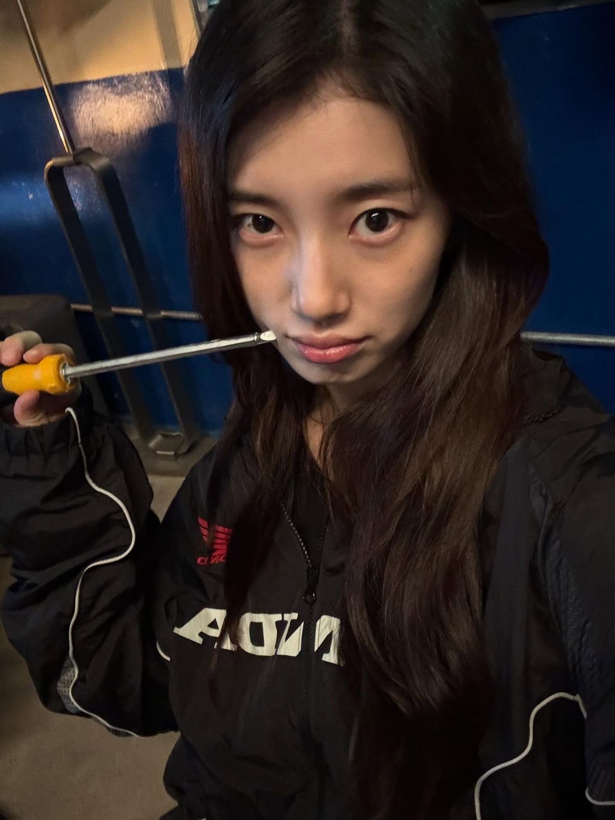 수지 @skuukzky