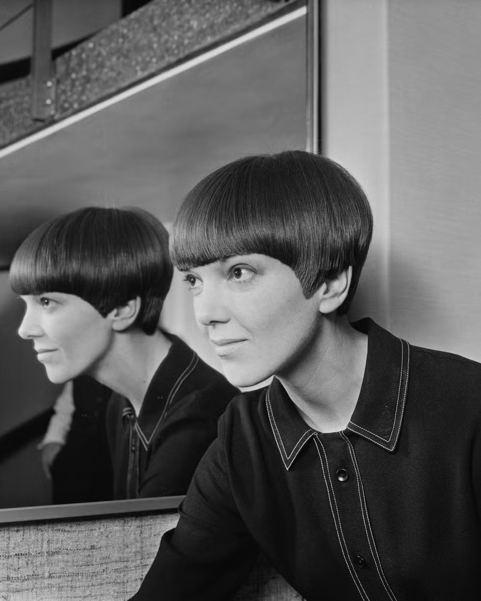 60년대의 기하학적 단발 스타일 - Antonia Hille//Getty Images