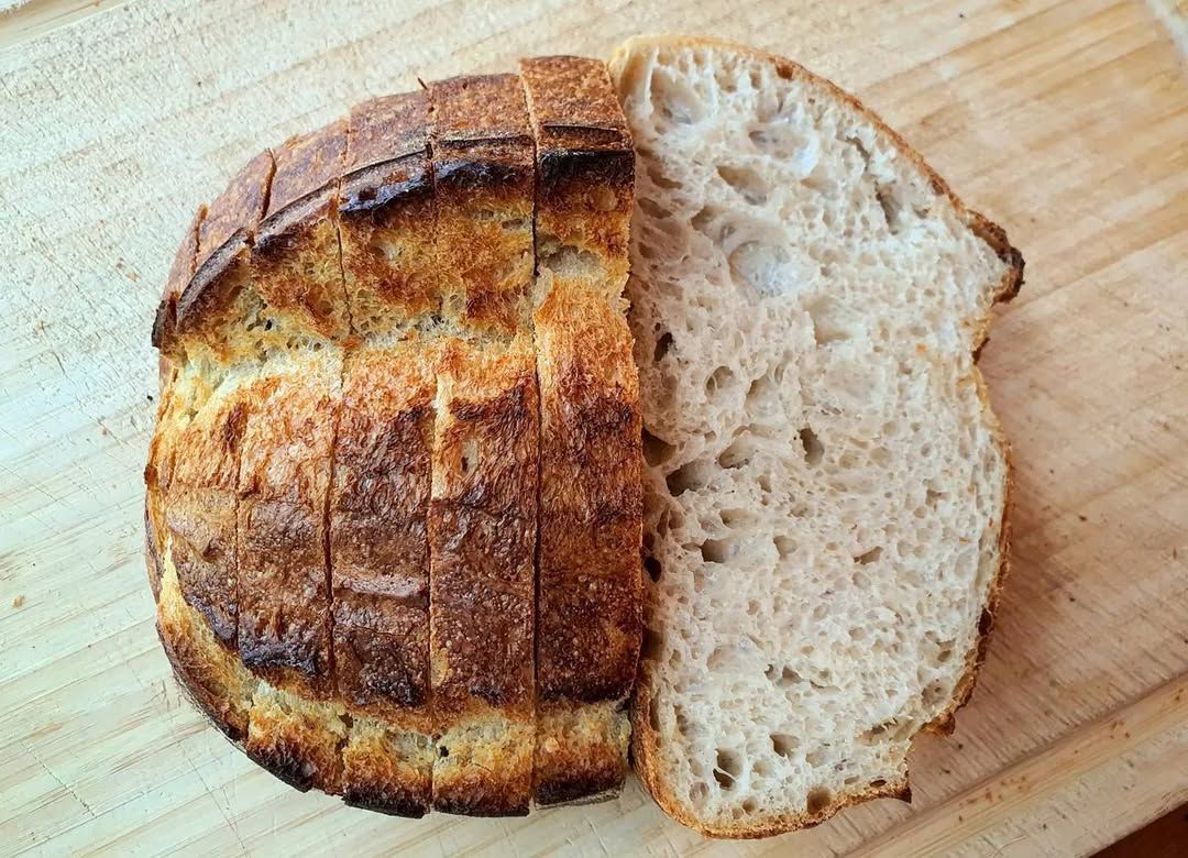 사워도우빵 맛집 '사워도우 랩' | 인스타그램 @sourdough__lab