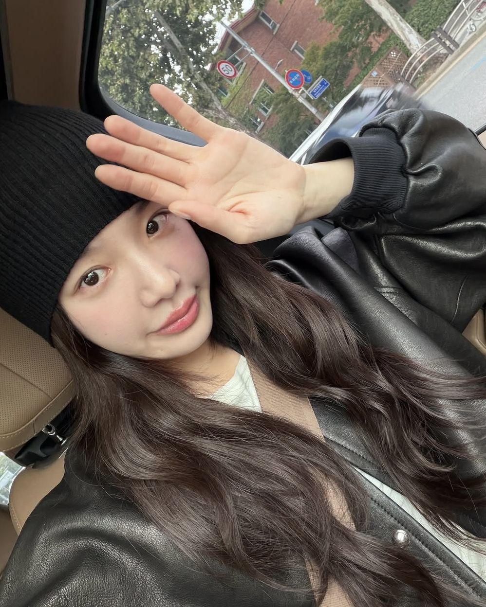 인스타그램 @lavieenbluu