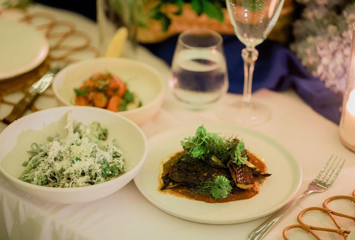 현지 셰프가 선보인 디너 메뉴.