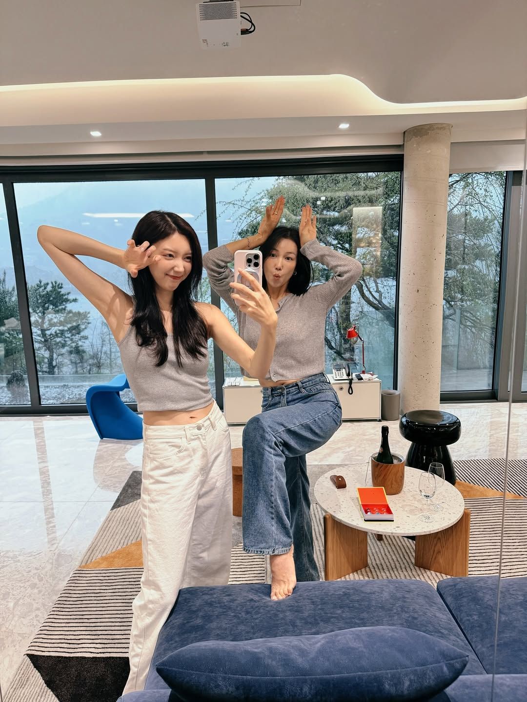 김옥빈 여동생 (출처 : 인스타그램 @kimokvin)