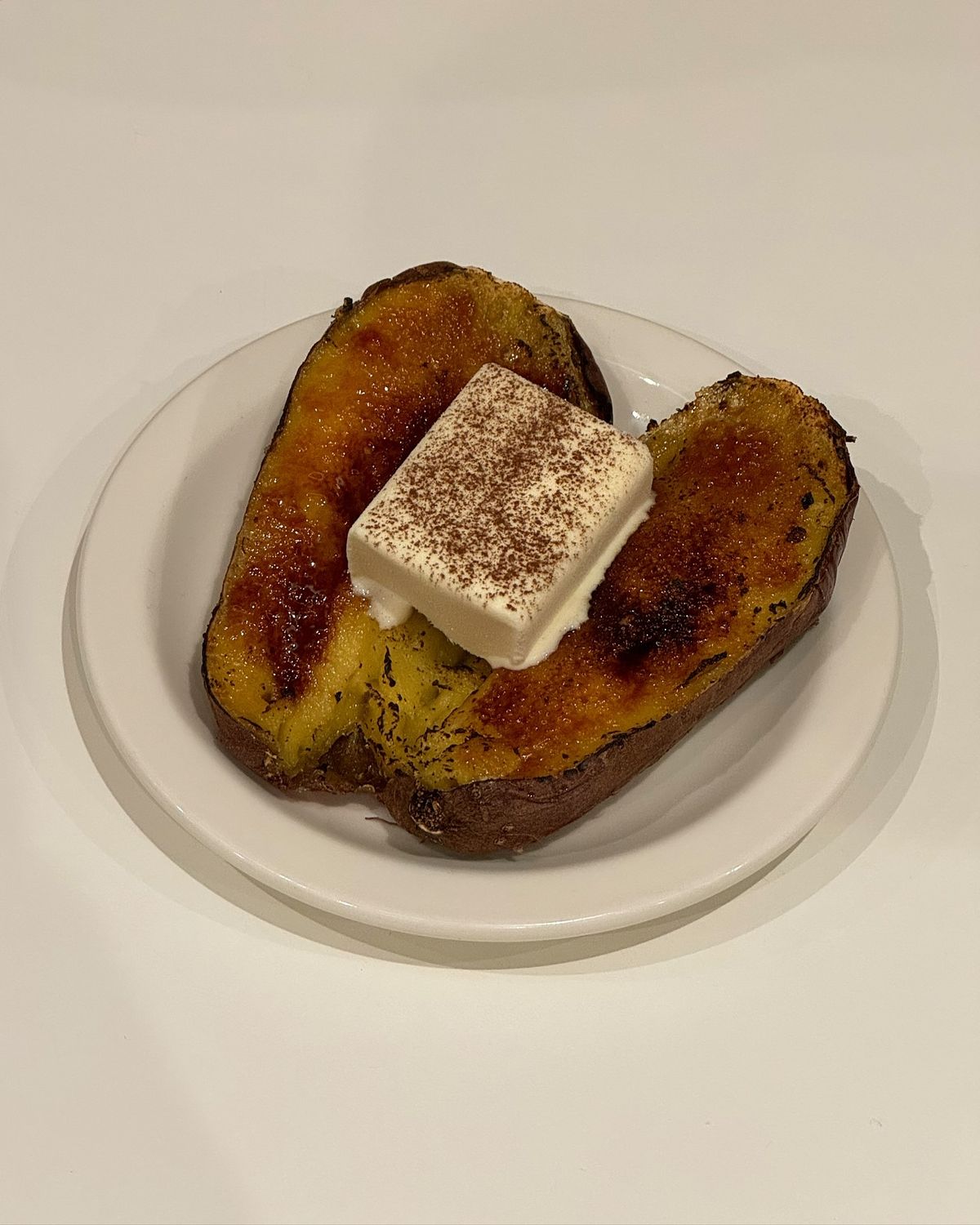 온고잉 고구마 브륄레. 인스타그램 @cafe_ongoing 