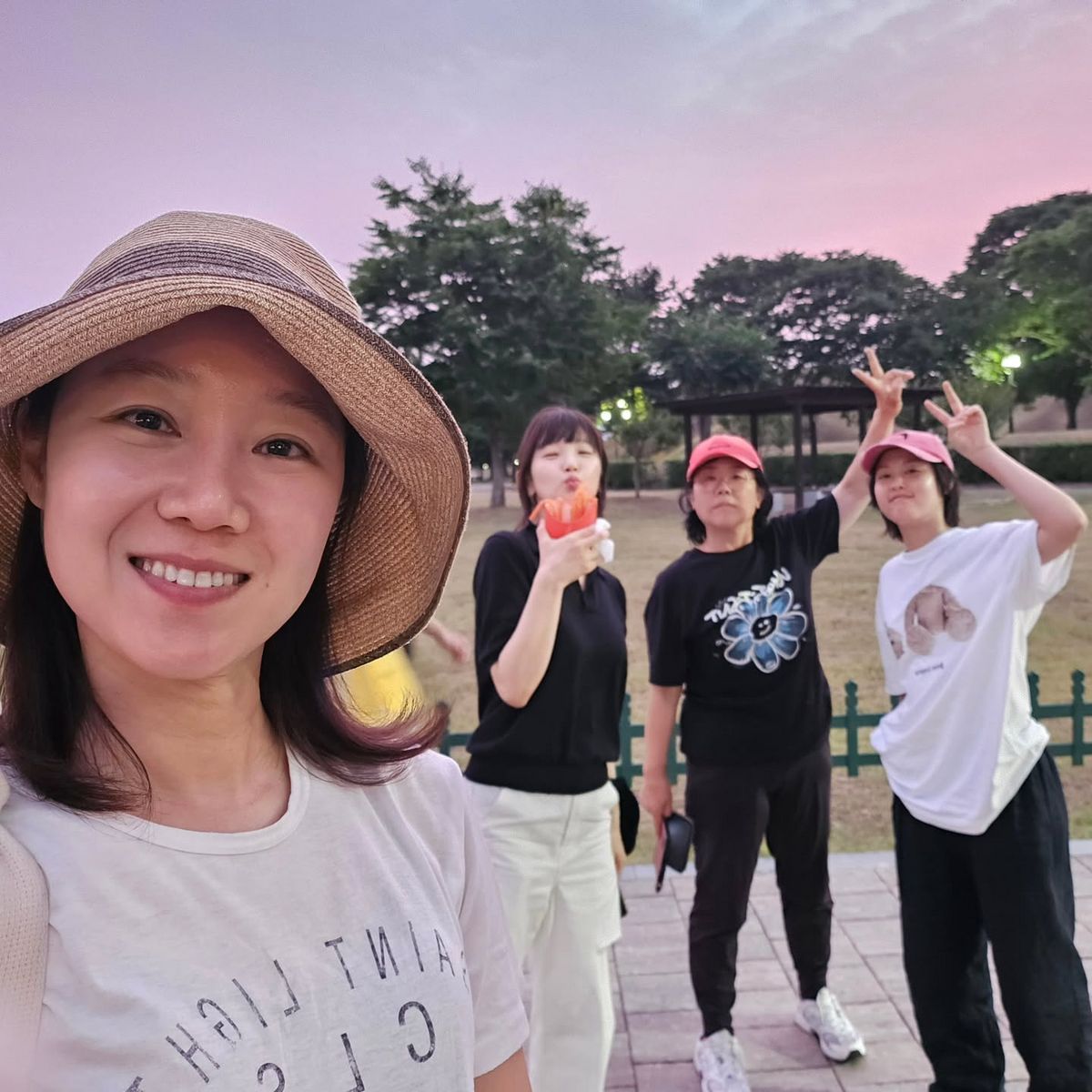 공효진 경주 여행, 맛집 | 출처 인스타그램 @rovvxhyo