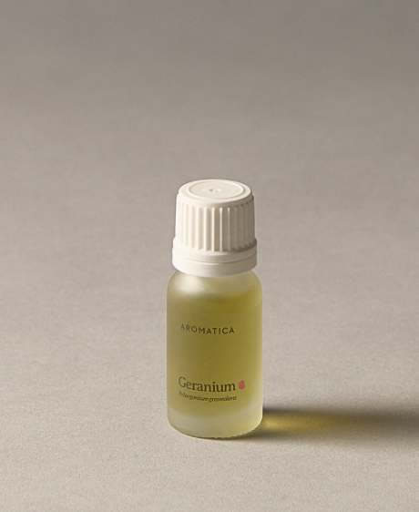 아로마 오일 | 출처 아로마티카 브랜드 홈페이지