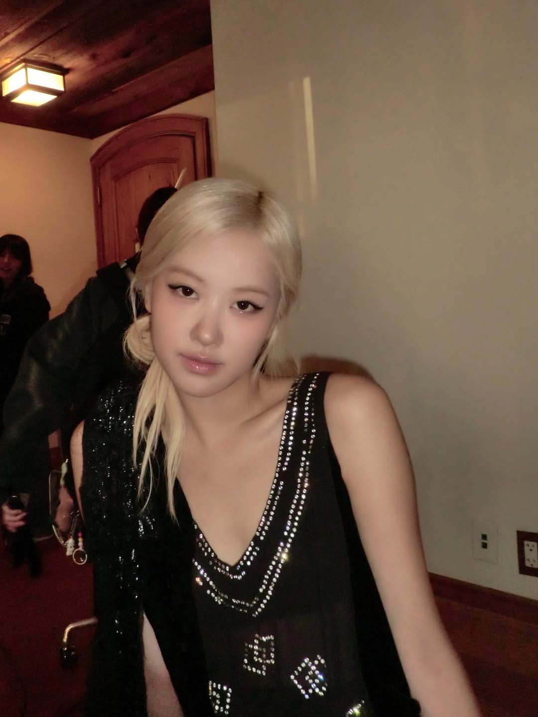 인스타그램 @roses_are_rosie