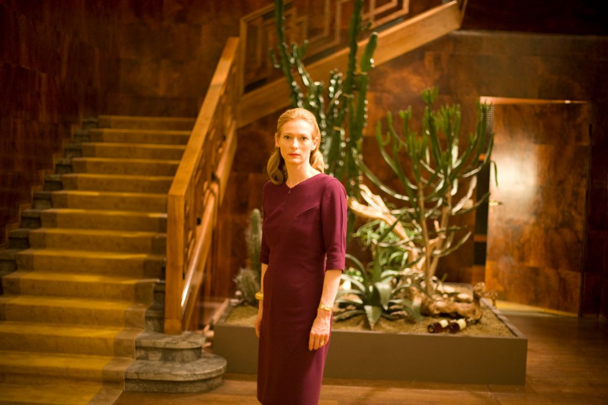 콰이어트 럭셔리 트렌드 | 출처 영화 <아이 엠 러브> 스틸 이미지