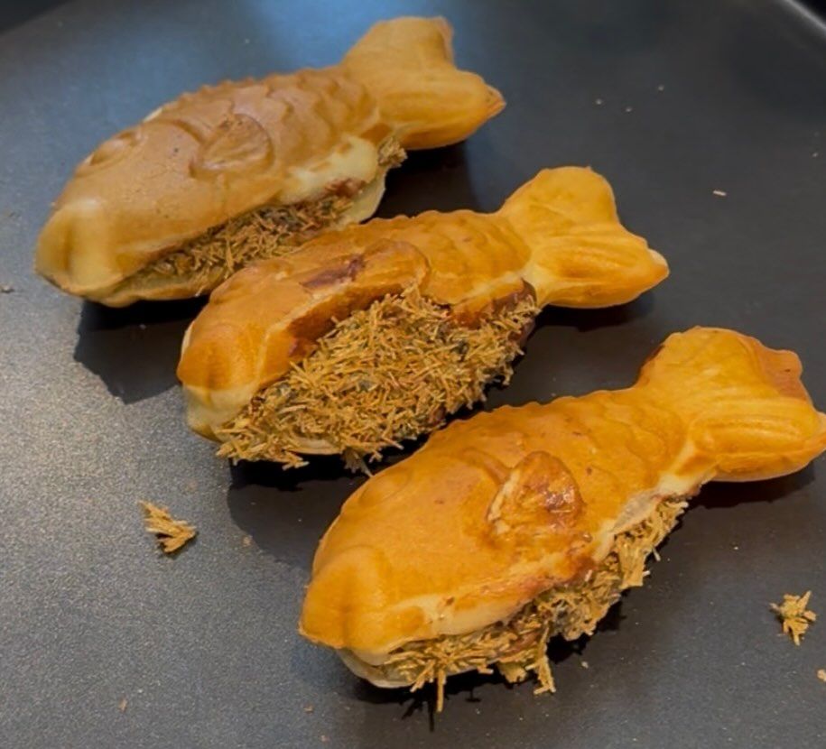 수원에서 두바이 초콜릿 붕어빵을 만나볼 수 있는 쉼카페. 인스타그램 @cafe_siw