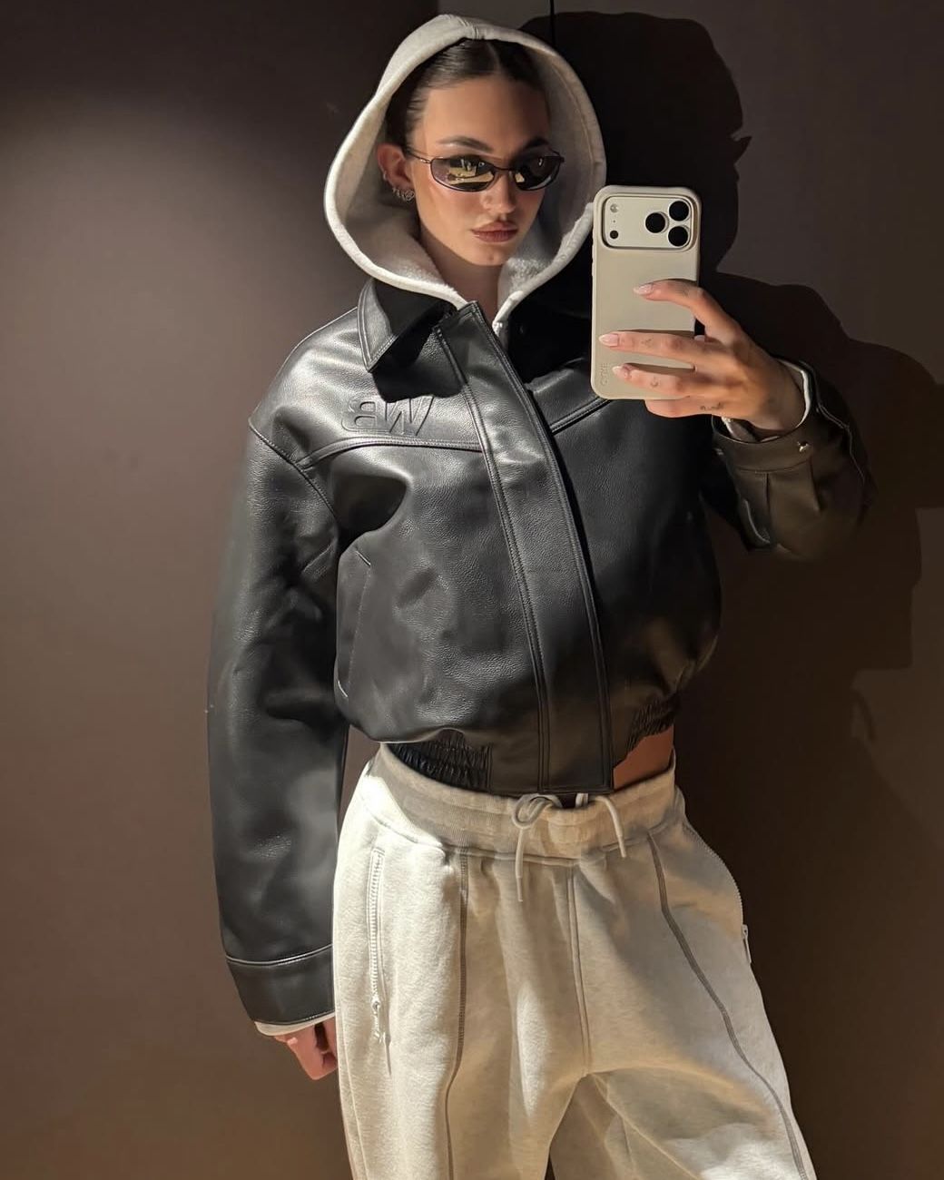 인스타그램 @abrilru_ 