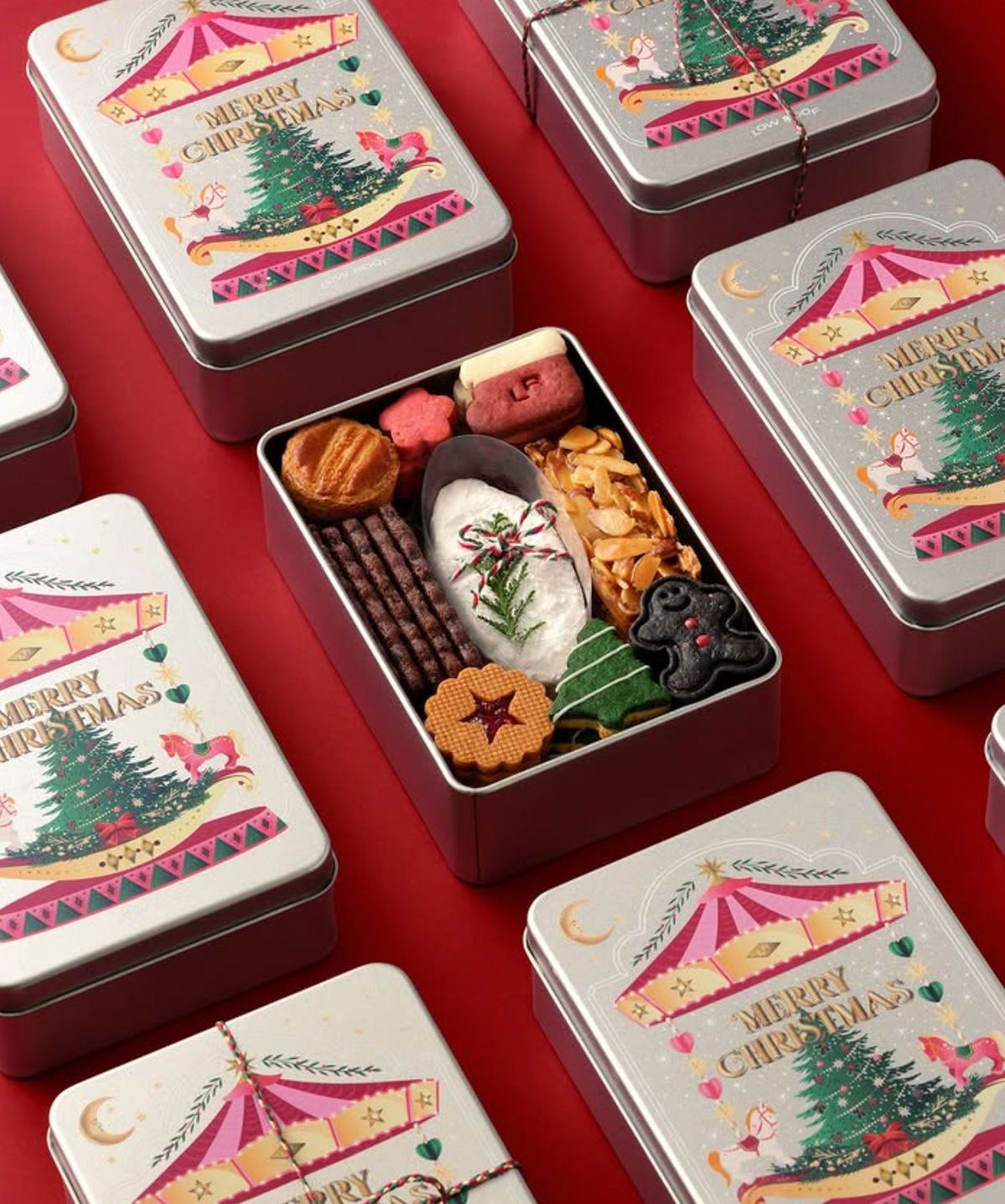 로우루프에서 보이는 뷰와 크리스마스 쿠키. 네이버지도 로우루프 업체 등록 사진