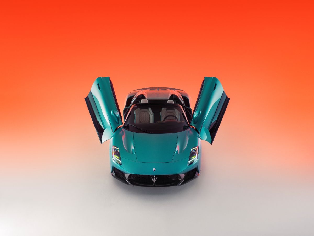 마세라티 슈퍼 스포츠카 MCPURA 