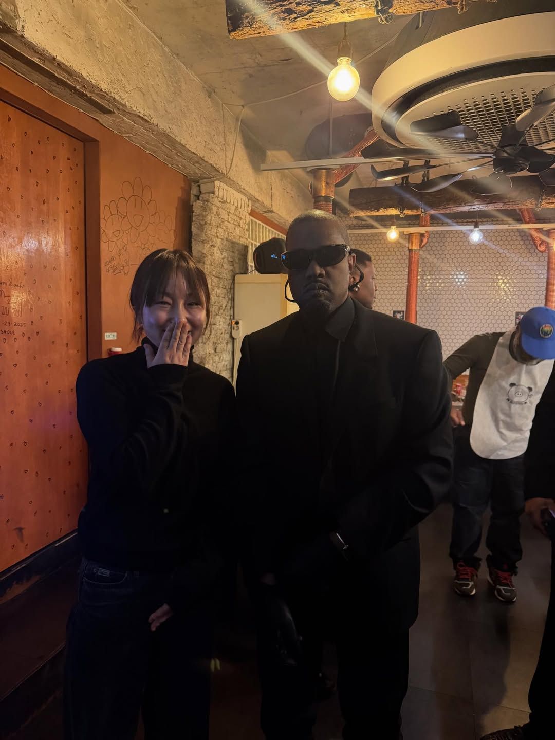 2025년 예가 내한해서 방문한 약수의 금돼지 식당. 인스타그램 @gold_pig1982