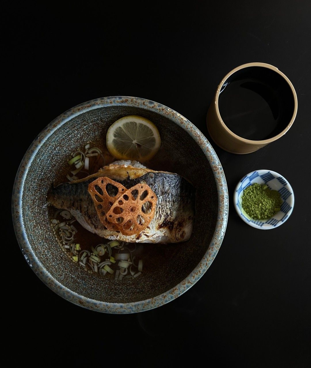 조용한 분위기 속에서 일본 가정식 스타일의 한 끼를 즐길 수 있는 아이오밀. 사진 네이버지도 아이오밀 업체 등록 사진 