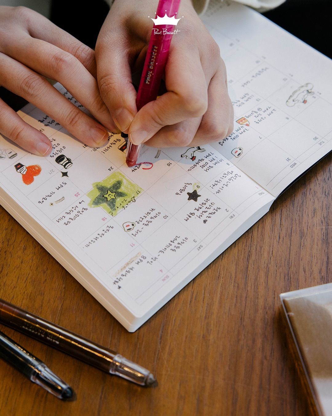 '폴 바셋 X 포인트 오브 뷰' 다이어리 | 인스타그램 2paulbassettkorea