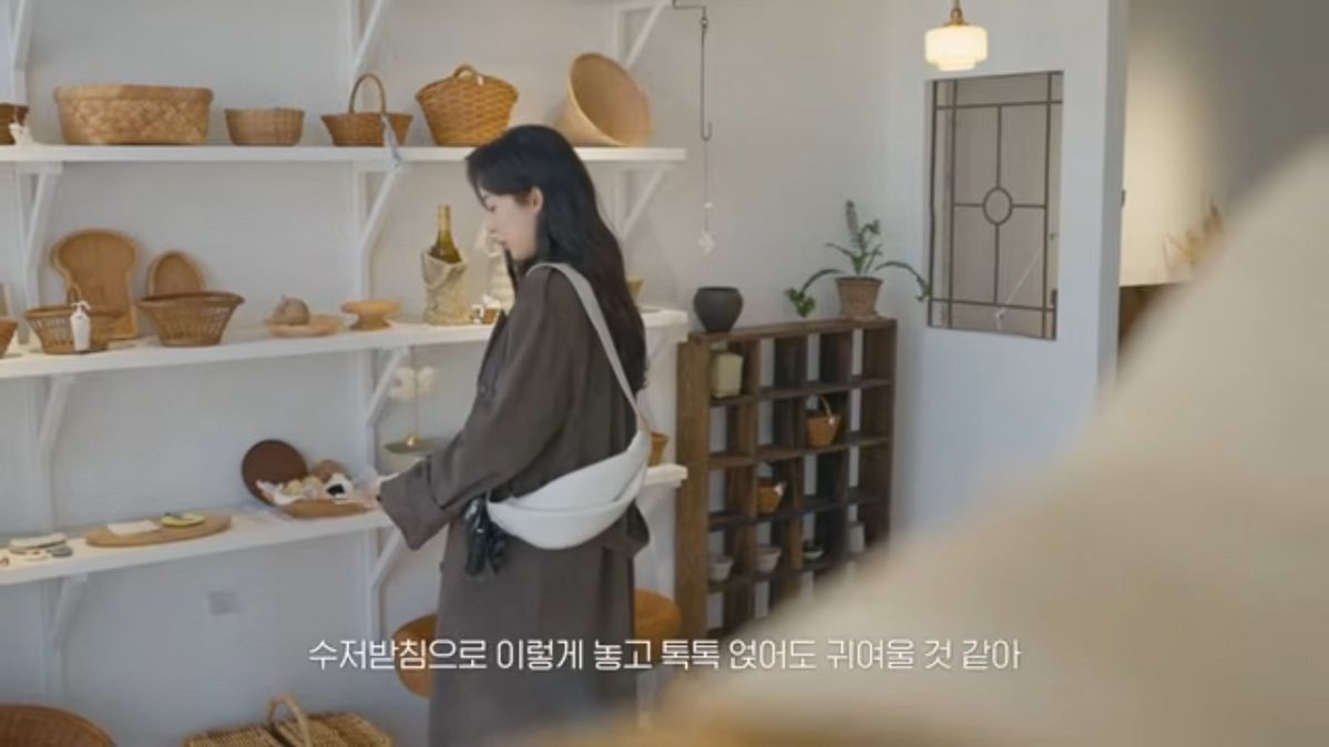 경주 공예상점 사계 | 출처 유튜브 <MOCA 이청아>