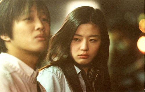 ‘엽기적인 그녀’ 스틸컷. 네이버 영화 ‘엽기적인 그녀’(2001)