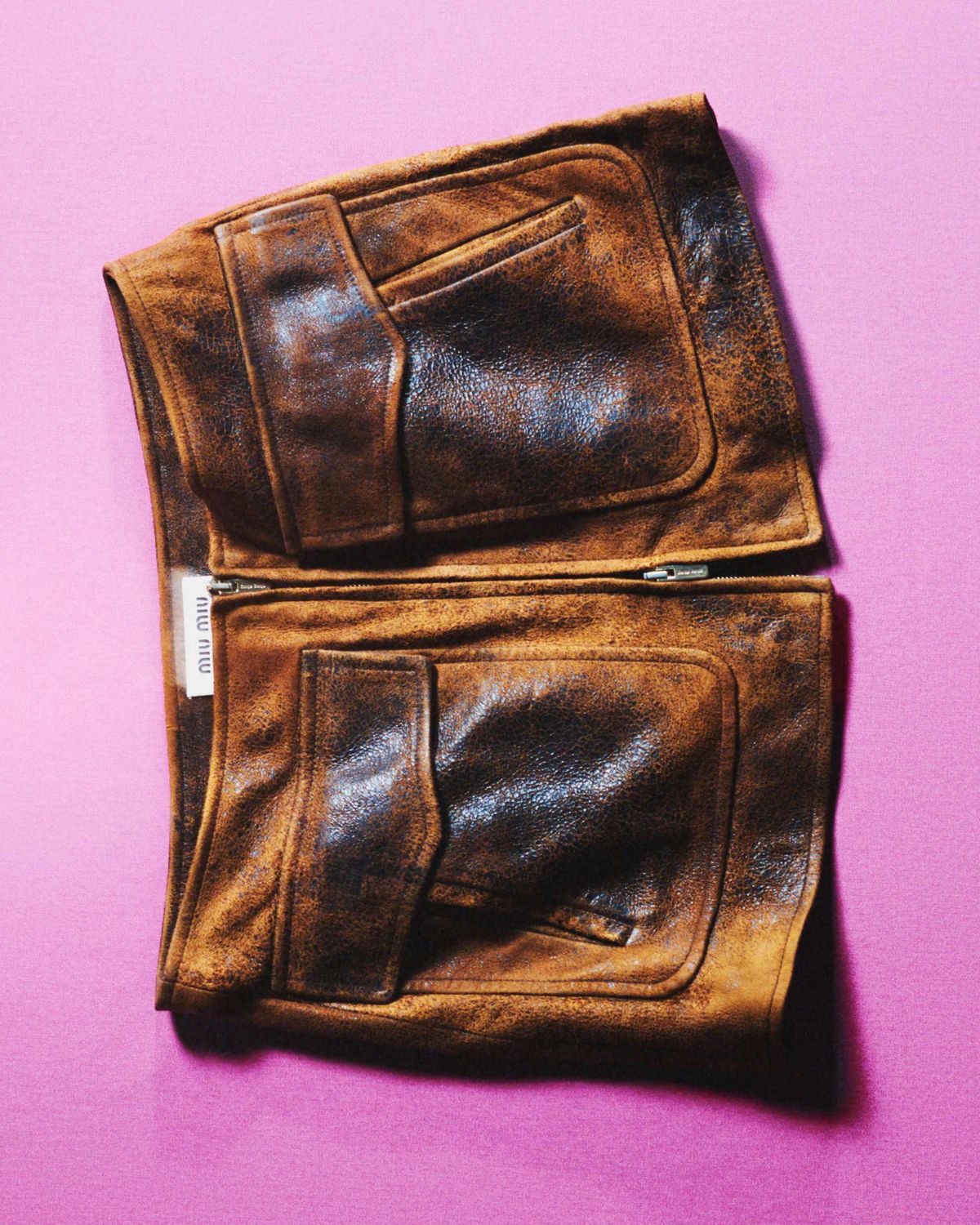 'MAKING OF OLD' 컬렉션 | 출처 미우미우