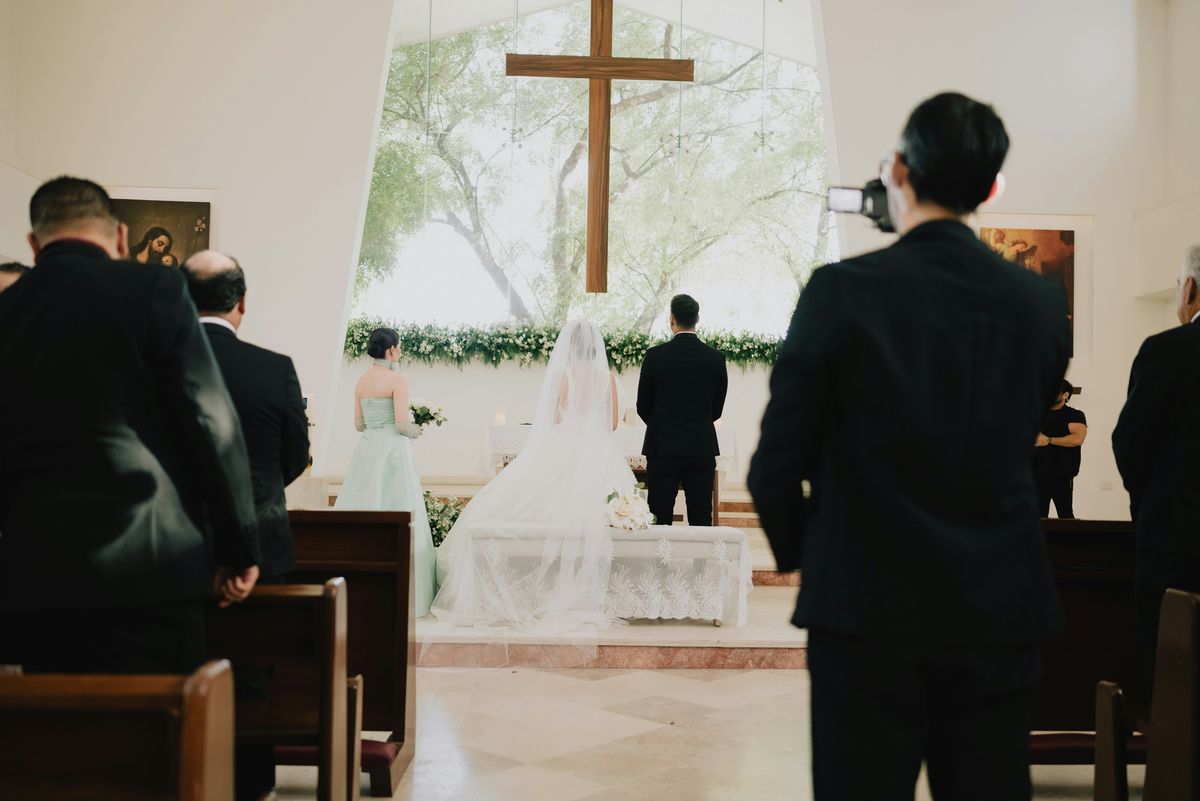 종교가 다른 커플이 잘 만나려면. 언스플래쉬