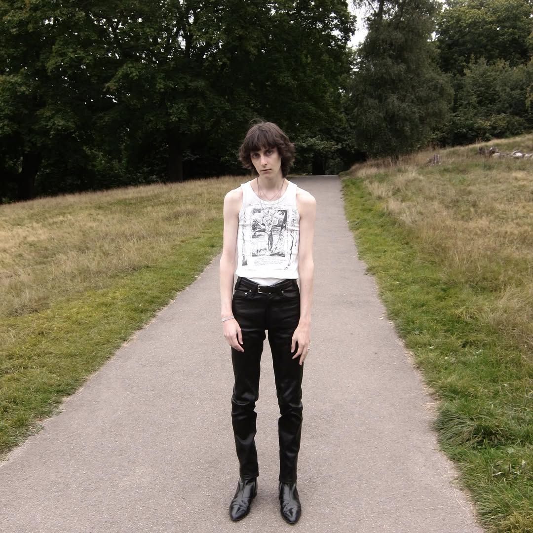 첼시 부츠 | 인스타그램 @ferrithomas